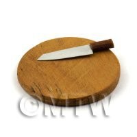 Dolls House Miniature 33mm Round Teak Wooden Chopping Board With Knife